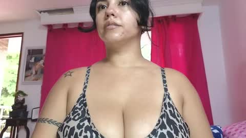 xxxtatianabustyxxx online show from 04-30-26, 06:25