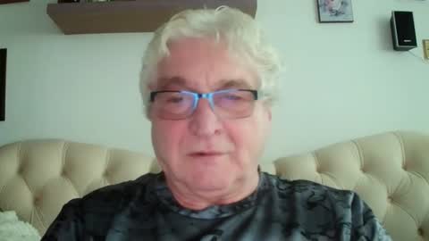 Snapshot of xxxxpeter55 chatting on 02-13-26, 09:49 xxxxpeter55 online show from 02-13-26, 09:49
