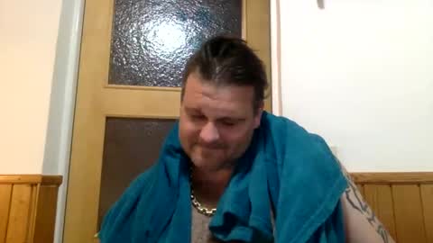 xyloreto80 online show from 03-11-25, 06:19