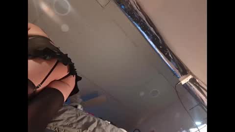 Xzbib online show from 12-09-24, 06:35