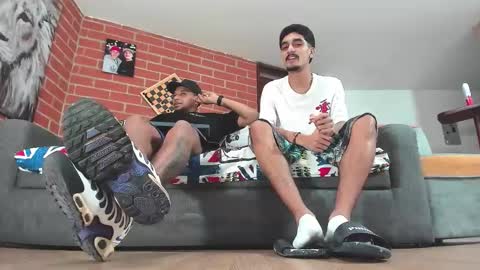 Sr. Y0ung Master online show from 03-21-26, 09:29