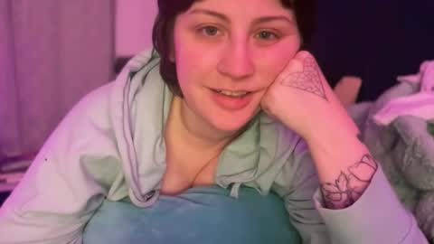 Snapshot of y0uvebeenjinxed chatting on 05-22-26, 07:26 Jinx online show from 05-22-26, 07:26