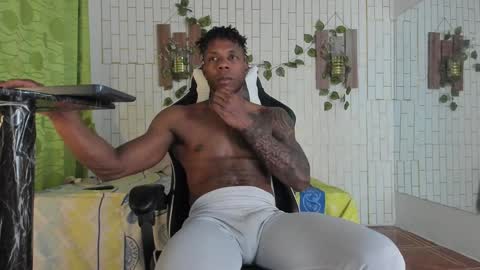 Snapshot of yacksson_lawrence chatting on 12-19-24, 07:07 yacksson_lawrence online show from 12-19-24, 07:07