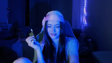 Snapshot of yamilean chatting on 05-10-26, 09:53 Yami online show from 05-10-26, 09:53