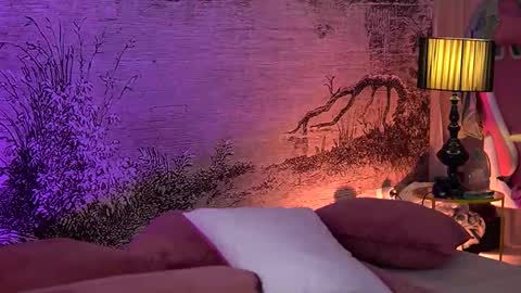 Yamira online show from 11-04-25, 06:51