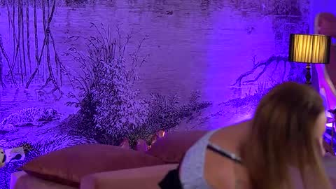 Yamira online show from 11-29-25, 07:06