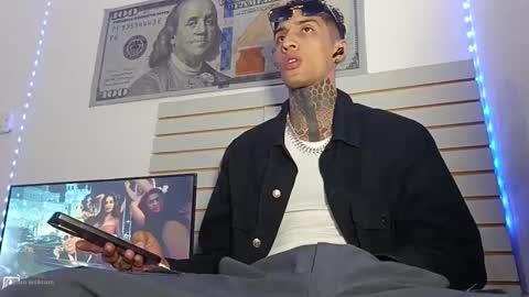 Yan online show from 04-28-26, 04:39