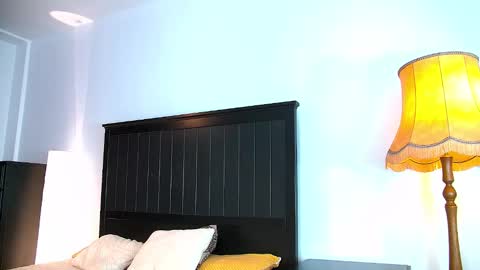 yanira_ass_ online show from 09-29-25, 04:17