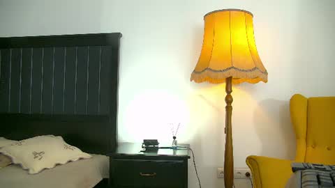yanira_ass_ online show from 07-08-26, 04:06