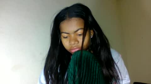 Snapshot of yannick_01 chatting on 06-22-26, 03:25 yannick_01 online show from 06-22-26, 03:25