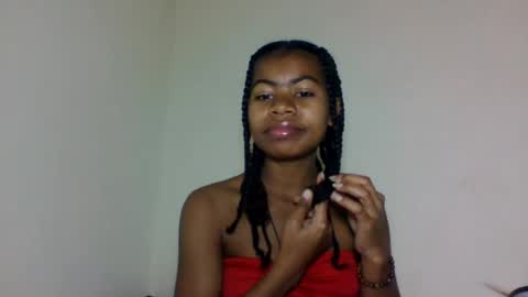 Snapshot of yannick_01 chatting on 07-14-26, 12:00 yannick_01 online show from 07-14-26, 12:00