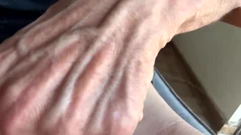 yannisv online show from 11-12-25, 04:29