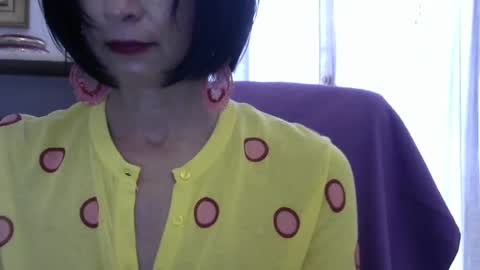 Snapshot of yara127 chatting on 06-26-26, 10:30 HOT MILF online show from 06-26-26, 10:30