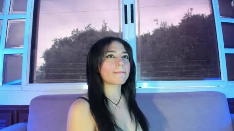 yara_shiine online show from 12-15-25, 11:47