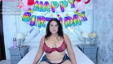 Yara online show from 02-17-26, 03:47