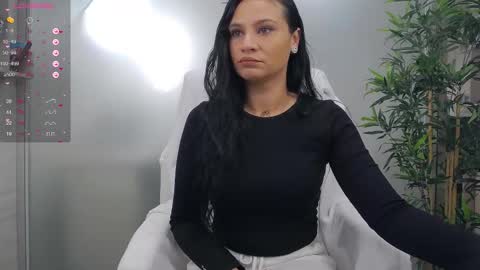 Yara online show from 11-06-25, 04:35