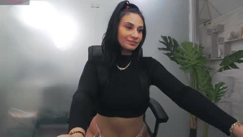 Yara online show from 03-29-26, 04:23