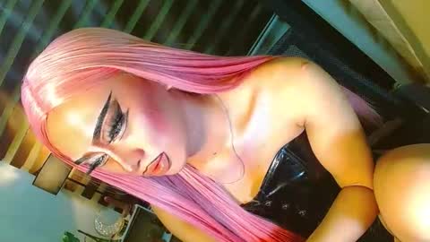 miss yasii online show from 05-31-26, 06:09