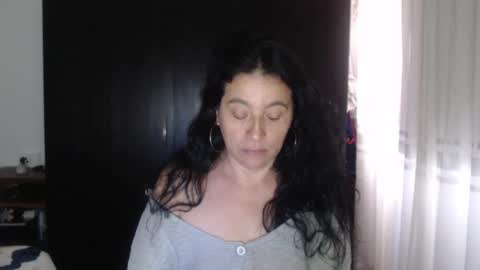 yasmin_love85 online show from 12-17-24, 03:28