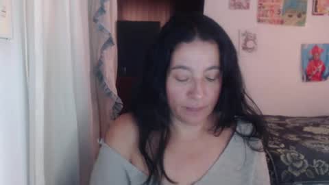yasmin_love85 online show from 01-30-25, 03:19