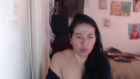 yasmin_love85 online show from 09-11-25, 02:28