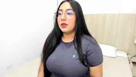 Yasmin Ortiz online show from 03-13-26, 03:46