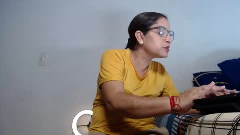 yaya____ online show from 03-26-26, 11:32