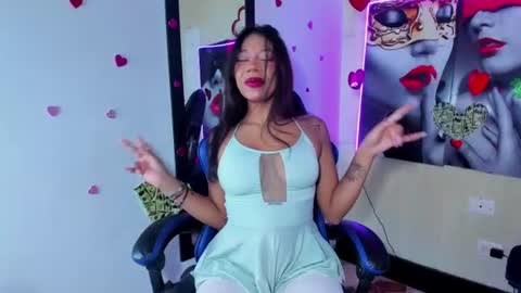 Snapshot of yayacandy chatting on 07-10-26, 11:57 YAYA online show from 07-10-26, 11:57