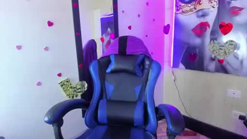 Snapshot of yayacandy chatting on 07-16-26, 04:13 YAYA online show from 07-16-26, 04:13