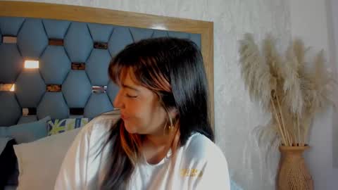 yayi derek  online show from 10-17-25, 11:35