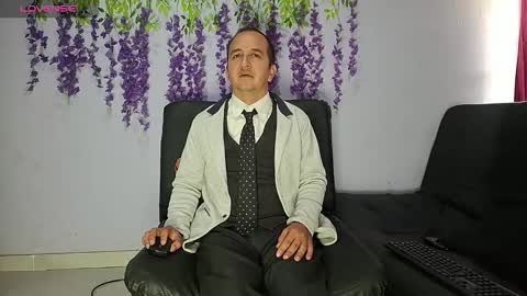 Hazzan y Greisy online show from 02-12-26, 03:51