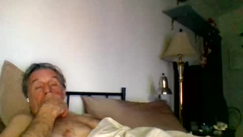 yeah_baby6988 online show from 01-18-26, 12:36