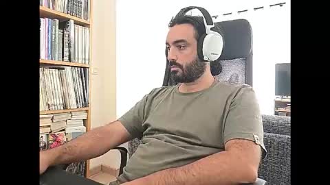 Snapshot of yeeaahoo chatting on 09-16-25, 10:16 yeeaahoo online show from 09-16-25, 10:16