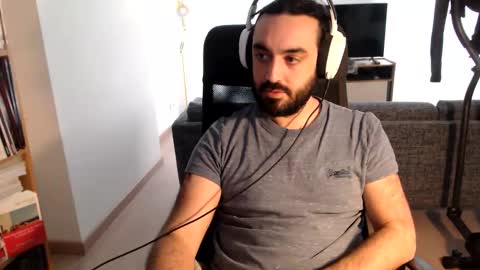 yeeaahoo online show from 12-02-25, 08:08