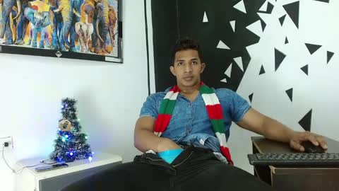 Yeiko Park23 online show from 12-21-24, 02:41