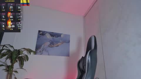 YEIKO ROMERO online show from 12-16-25, 11:54