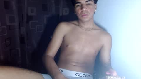 Snapshot of yeionee chatting on 06-15-26, 01:57 Yei One online show from 06-15-26, 01:57