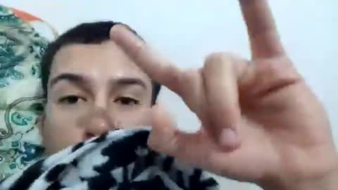 Snapshot of yeisongomezz chatting on 12-08-24, 06:01 yeisongomezz online show from 12-08-24, 06:01