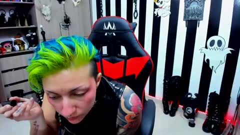 Snapshot of yelena_bondaje chatting on 12-07-24, 08:49 Yelena online show from 12-07-24, 08:49