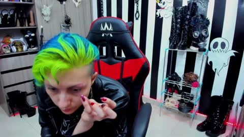 Snapshot of yelena_bondaje chatting on 12-11-24, 09:34 Yelena online show from 12-11-24, 09:34