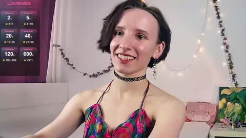 Liya online show from 09-21-25, 02:19