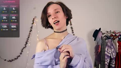 Liya online show from 09-26-25, 05:06