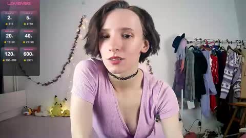 Liya online show from 09-27-25, 05:18