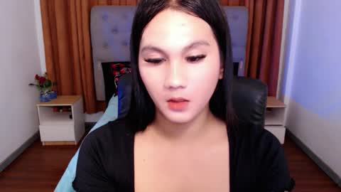 Yen online show from 09-29-25, 03:06