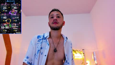 Snapshot of yerito_ chatting on 01-10-25, 06:17 Yero online show from 01-10-25, 06:17