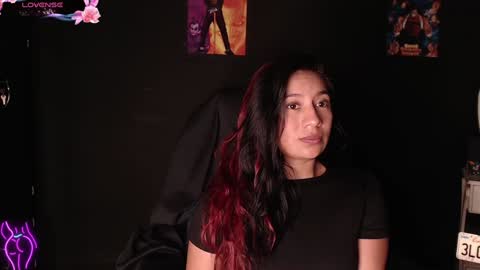 Snapshot of yes2802 chatting on 01-09-25, 05:11 Yesi online show from 01-09-25, 05:11