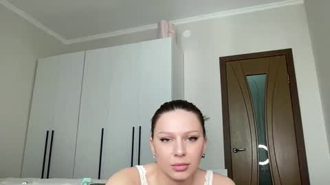 Eva online show from 02-17-26, 07:27