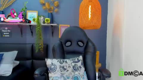 Snapshot of yessika_parker chatting on 04-25-26, 01:41 yessika_parker online show from 04-25-26, 01:41