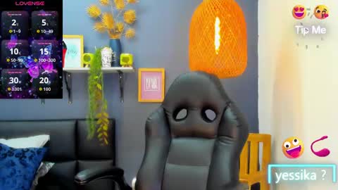 Snapshot of yessika_parker chatting on 07-06-26, 08:44 yessika_parker online show from 07-06-26, 08:44