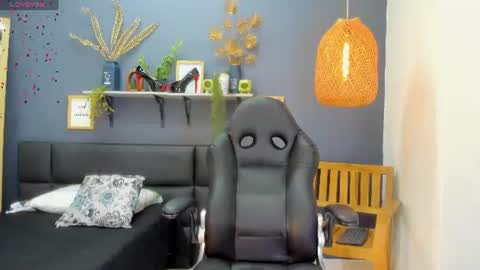 Snapshot of yessika_parker chatting on 07-25-26, 08:45 yessika_parker online show from 07-25-26, 08:45